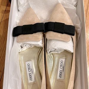 Super Cute, Unworn Jimmy Choo Flats (>30% Off)